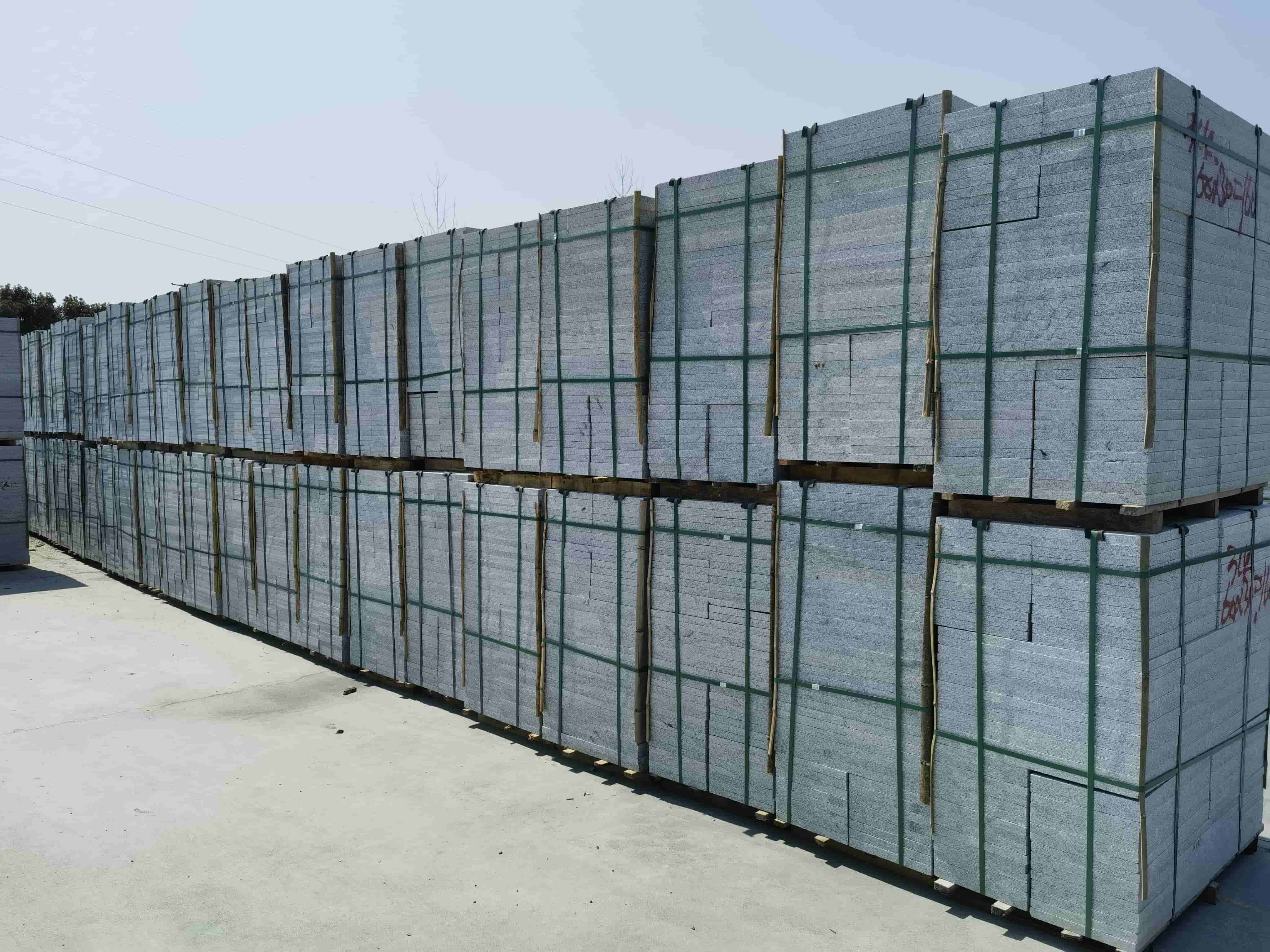 商洛芝麻白火烧300*600处理价：3公分23元，5公分28元