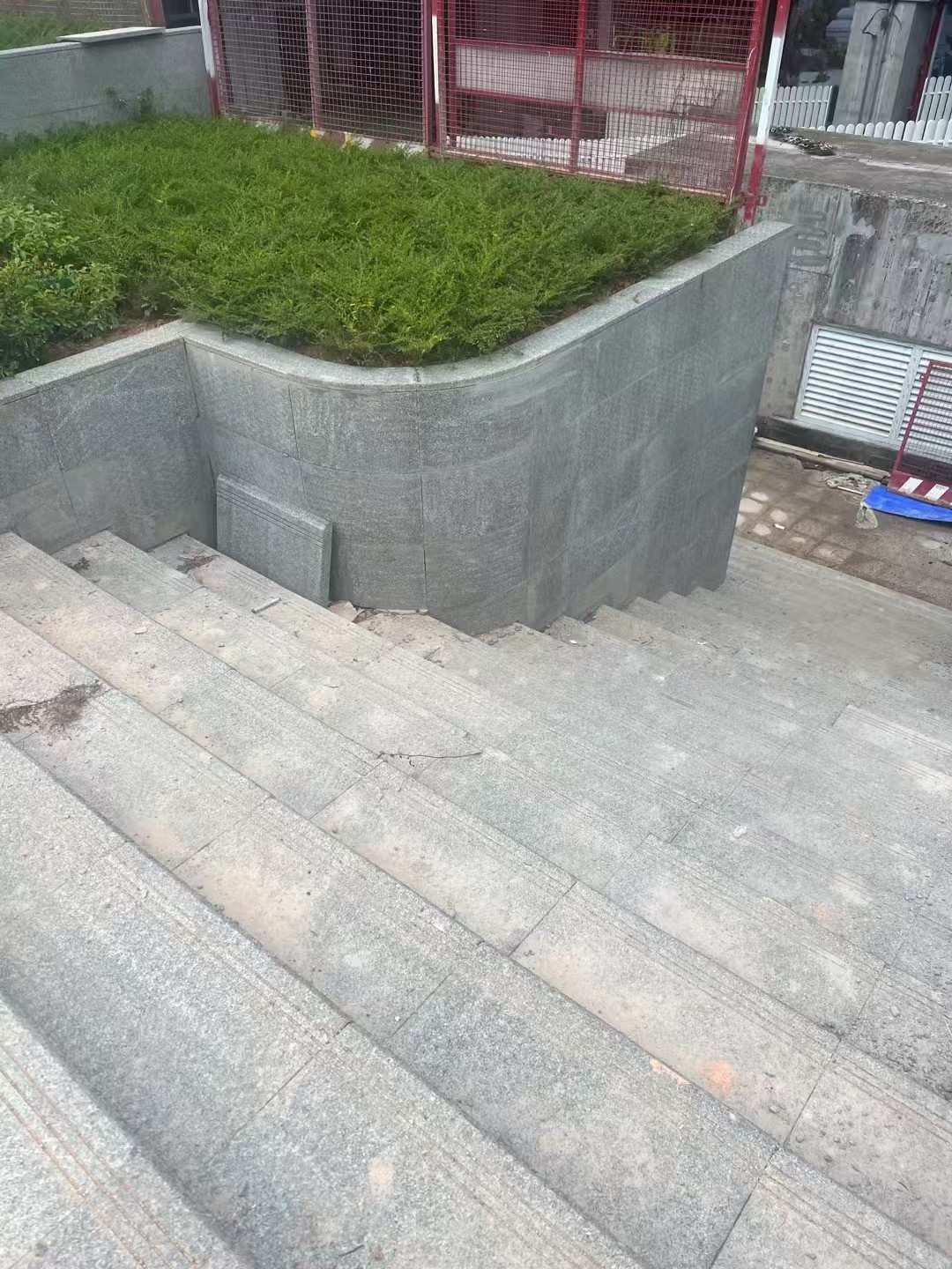 商洛 芝麻黑火烧面铺装案例