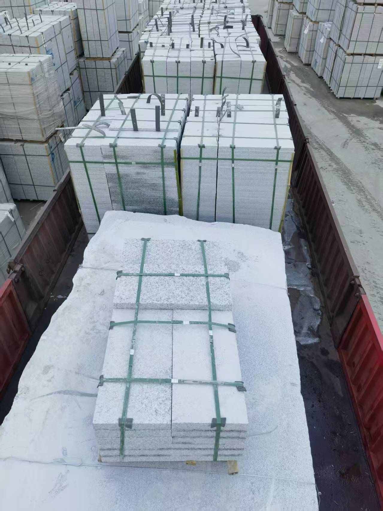 商洛芝麻白300*600成品+板底