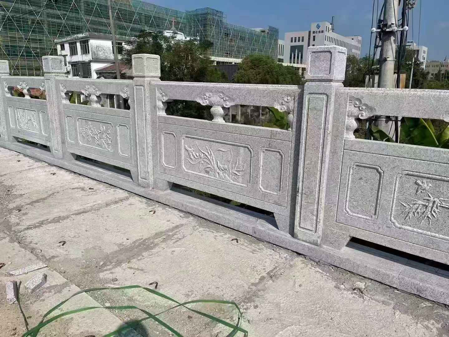 商洛 芝麻白栏杆