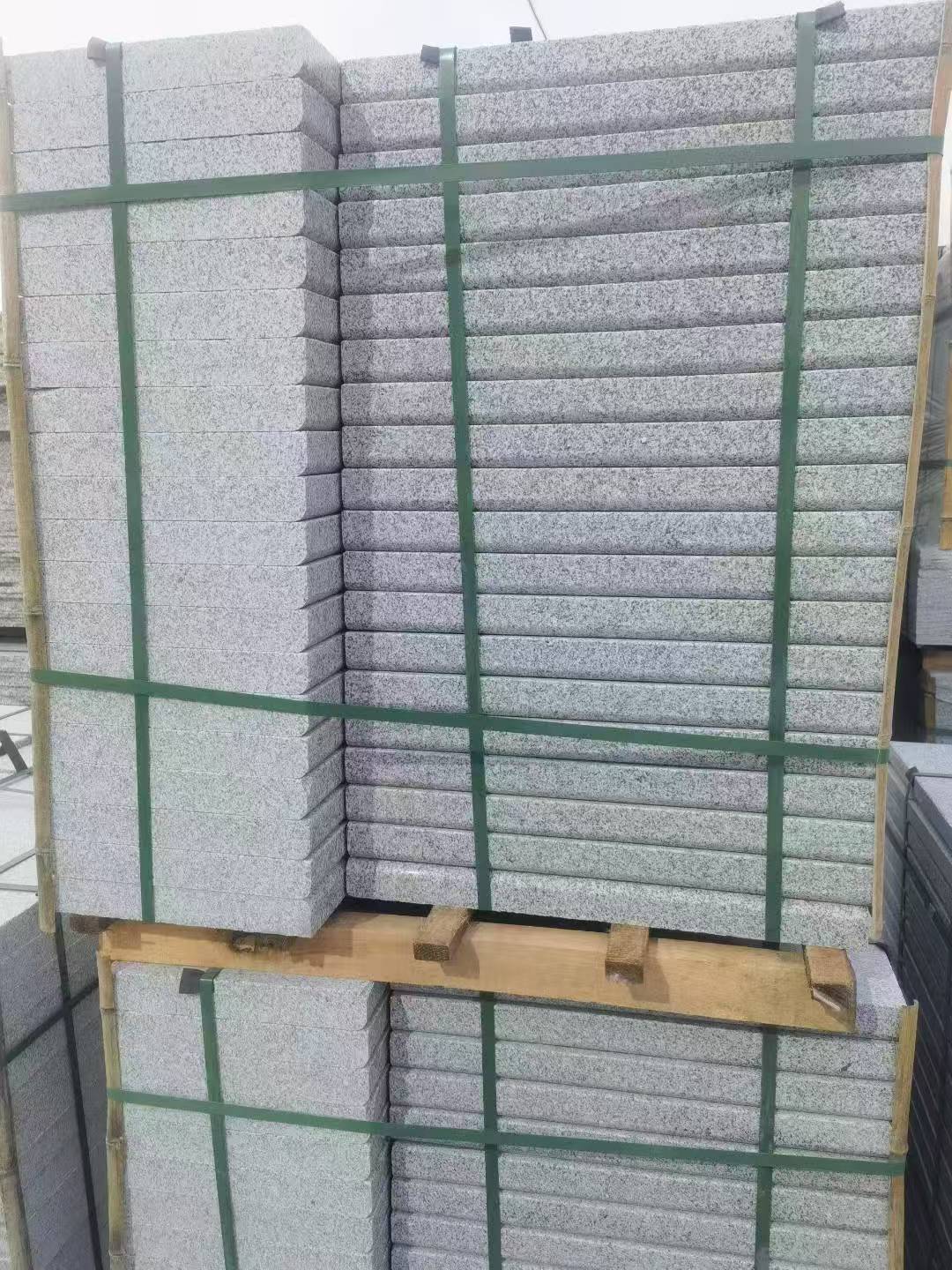 商洛 5公分芝麻白，倒斜角，室外楼梯踏步